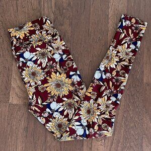 NEW Lularoe OS Floral Black Yellow Pink Blue Flowers on Red One Size Leggings